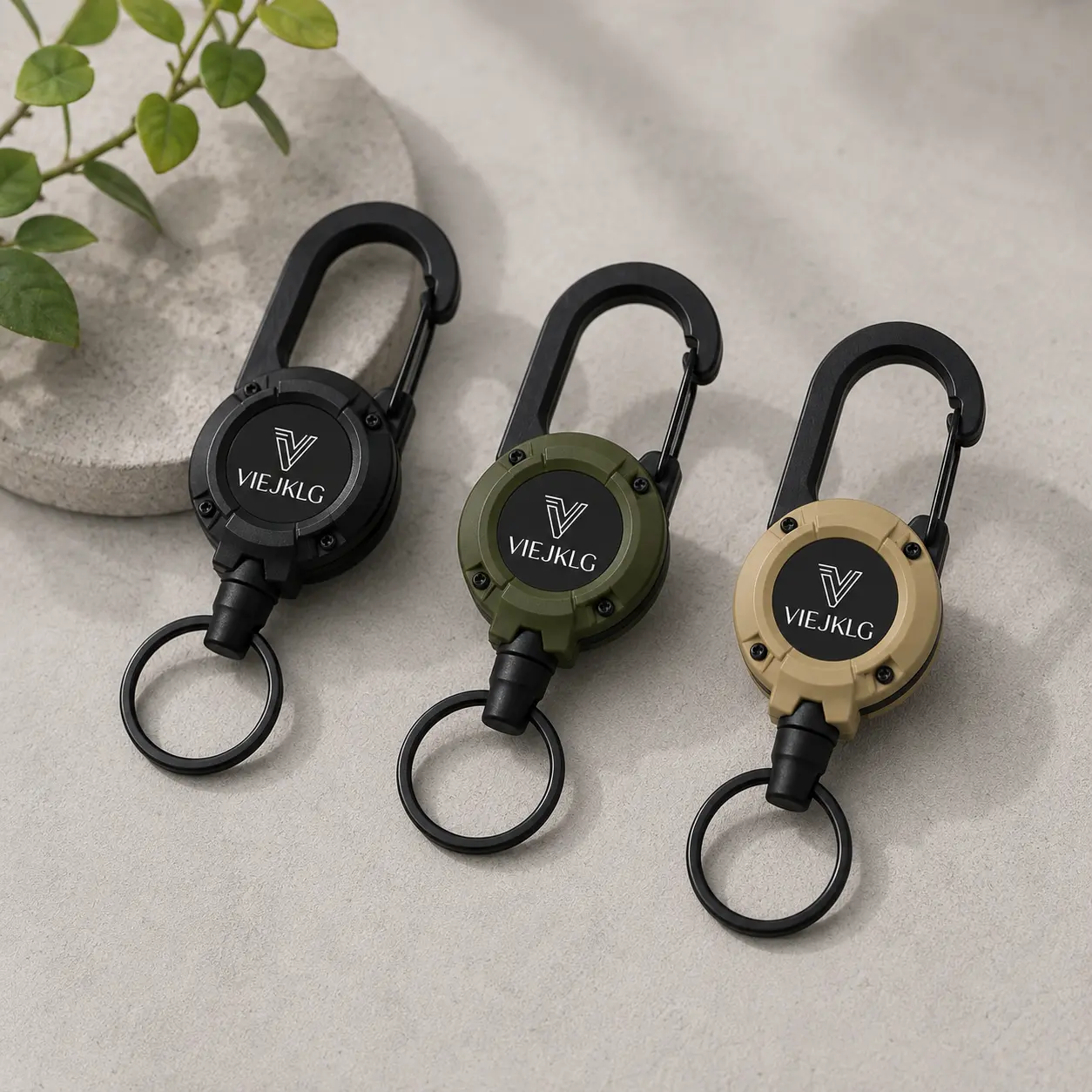High rebound retractable drawstring keychain, high-strength rust proof steel wire rope buckle, American style outdoor fishing and hiking anti loss key storage accessories