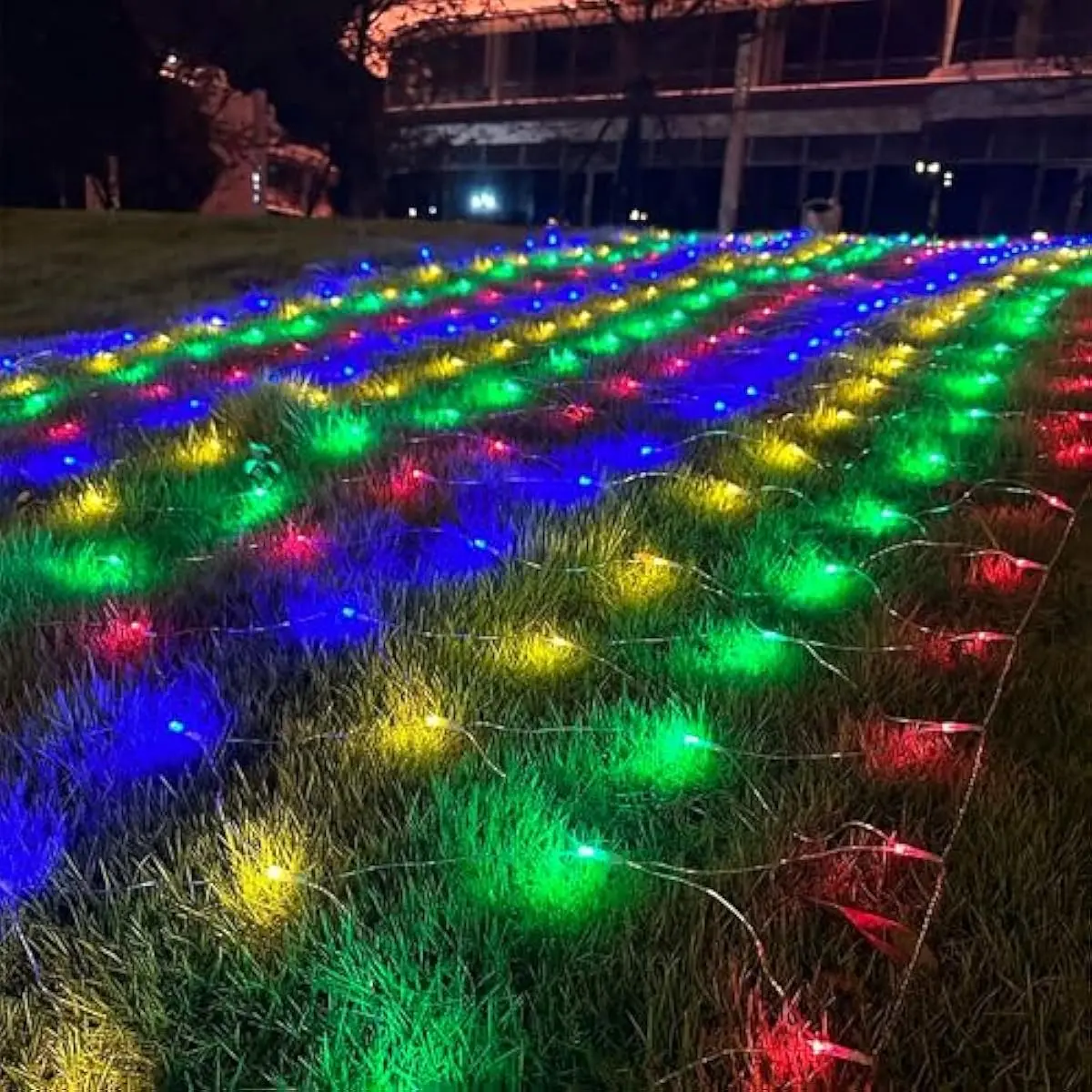 200 LED Christmas Net Lights, 6.5X 10FT Christmas Mesh Lights with 8 Modes, Connectable, Waterproof for Bushes Trees Yard Indoor Outdoor Xmas Decorations (Multicolor)