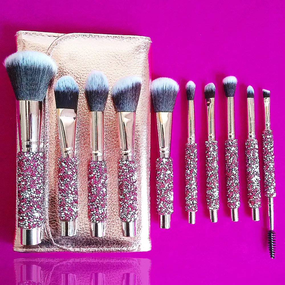 Premium 10-Piece Pink Diamond-Inlaid Handcrafted Custom Travel Makeup Brushes Set, Including Multifunctional Blending Brush for Outdoor Use, Multifunctional Makeup Brush, Travel Brush Set