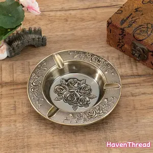 HavenThread Vintage Round Rose-Carving Solid Metal Ashtray, Artistic Traditional Home Decoration, Functional Decor Accessory with Smoke Groove, Ideal Gift for Retro Style Enthusiasts