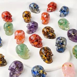 Handmade Crystal Resin Skull Heads, Crystal Carvings, Perfect for Halloween Easter Thanksgiving Decorations, Unique Home Decoration Collectible Items