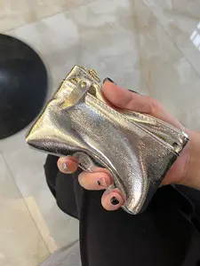 New Outings in Spring and Summer Travel Fashion Classic Women's Genuine Leather Wallets Small Minimalistic Handbags Ladies Portable Coin Purses Money Bags Cash Slot & Zipper Coin Pocket,Silver Bank Credit Card Holder Wallets for Women,Gift