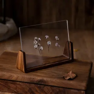 New Arrival 5'' 6'' 7'' 8'' Custom Wooden Photo Display Frame with Acrylic U Shape Walnut Wood Base Wooden Picture Photo Frame