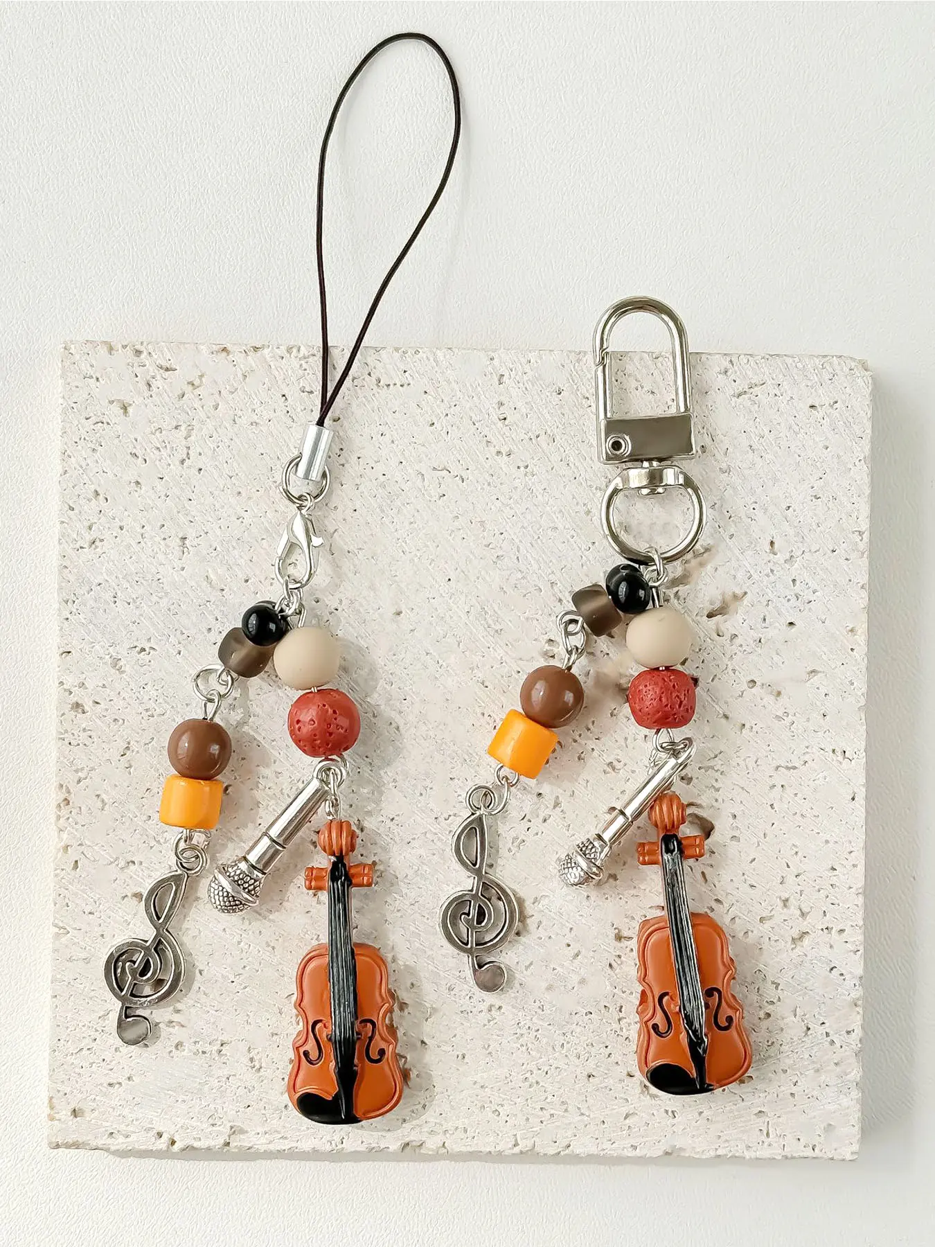 Elegant Violin Note Keychain Chain, Music Theme Alloy Microphone Decoration, Casual Style Bag Phone Charm, Keychain Bag Pendant, Halloween Gift, Keychain For Bags