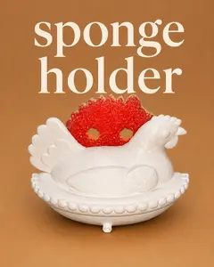Hen on Nest Sponge Holder