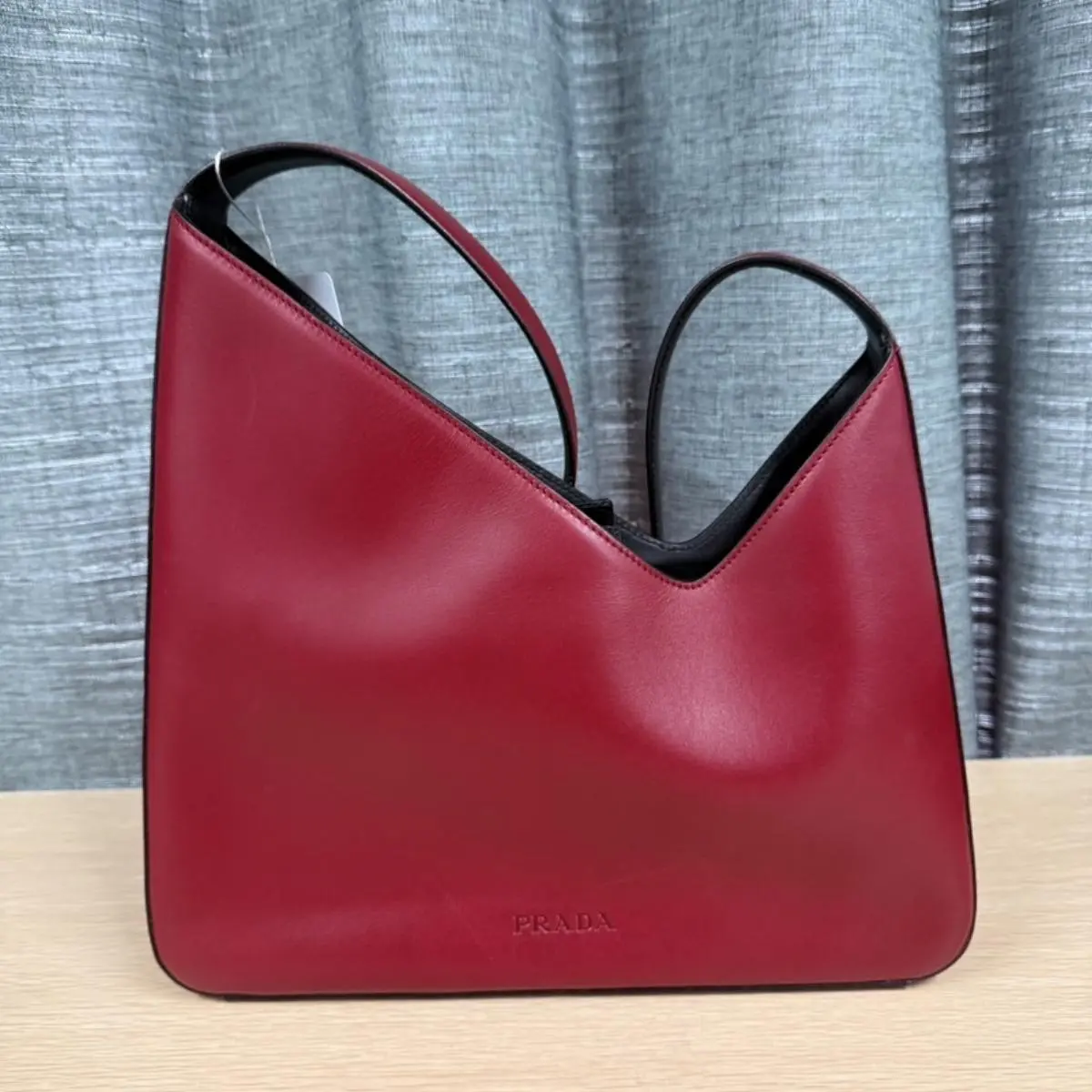 Pre-owned PRADA As Shown Shoulder Bags Vintage Asymmetric Leather Shoulder Bag 29453