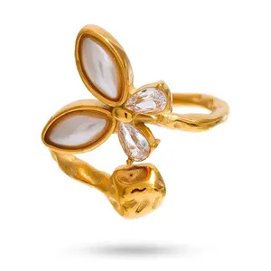 18K Butterfly White Shell Adjustable Ring