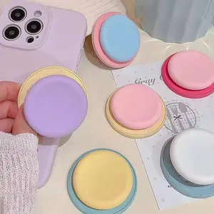 Cute Macaron Silicone Round Magnetic Holder Grip Tok Griptok Phone Stand Holder Support For iPhone 15 For Pad Magsafe Smart Tok