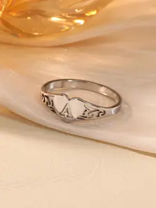 1 Pcs Hollow Initials Heart Rins for Women Stainless Steel Initial Letter Ring Aesthetic Fashion Waterproof Jewelry,Perfect Gifts for Birthday,Party,Wedding,Anniversary,Mother's Day,Vacation,Daily