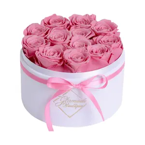 Eternal Prestige Velvet White | 12 Pink Roses Box Decor