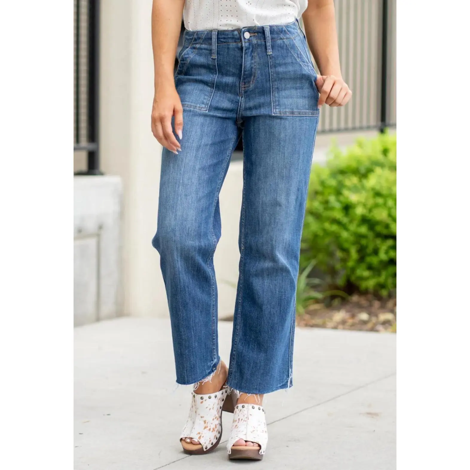 Lovervet Utility Cropped Straight Jeans