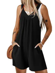 A solid color, sleeveless, waffle-knit, side-pocket, straight-leg, three-quarter-length, Minimalist womenswear overalls with straps suitable for summer, suitable for daily commuting, home, dating, Casual