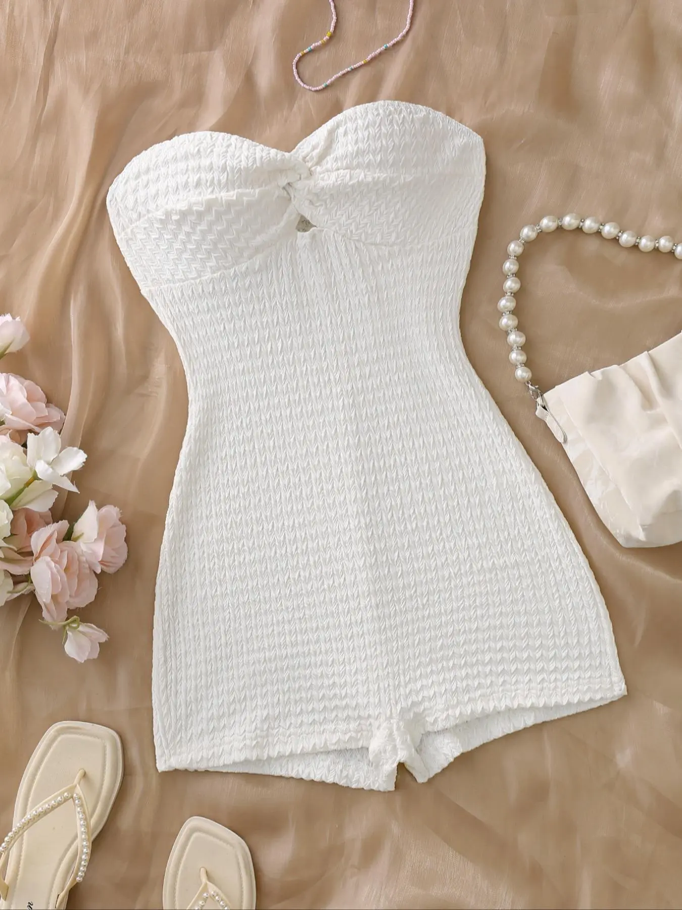 White Strapless Sleeveless Twist Jacquard Knit Short Romper, Women’s Textured Summer Jumpsuit, Slim Fit Vacation Playsuit, Casual Beachwear & Going Out Outfit