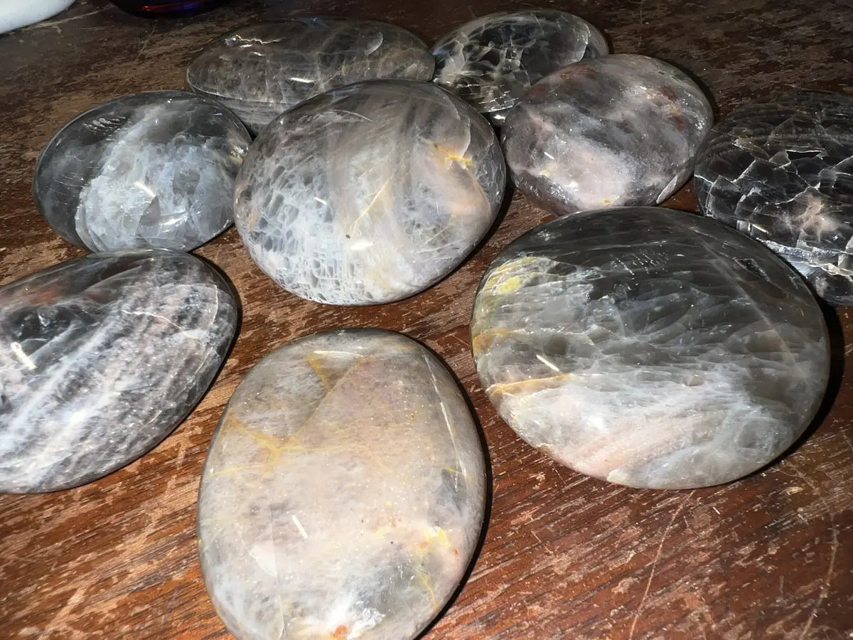 Natural Black Moonstone Palm Stones - Feminine Natural Crystal Jewelry Accessory, Decorative Piece