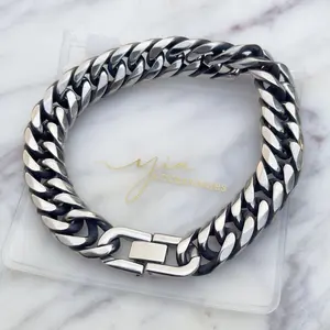 Mens Silver Lock bracelet