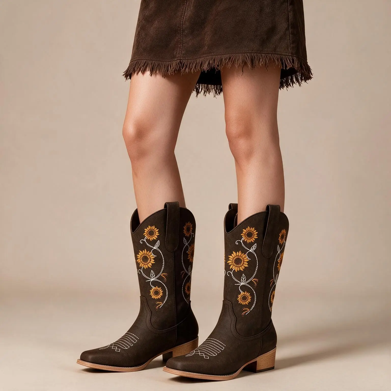 【Restocked】Women's Retro Sunflower Embroidery Mid-Calf Cowboy Boots - Square Toe, Pull-On Design, Dark Brown, Party Fashion, Walking Shoes, TikTok Shop Spring Glow Up Summer Vibes Gift