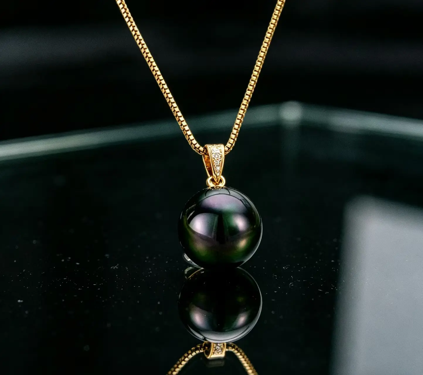 Tahitian Genuine Pearl Pendant Necklace - Pearl Chain, Collarbone Fit, Timeless Elegance, Meaningful Gifts for Office/Evening Wear, Pearl Chain Necklace