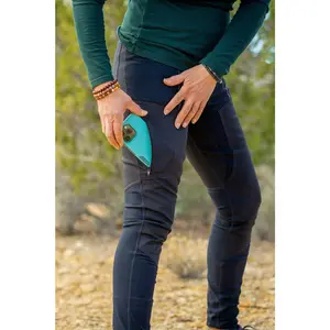 Field Utility Legging in Black