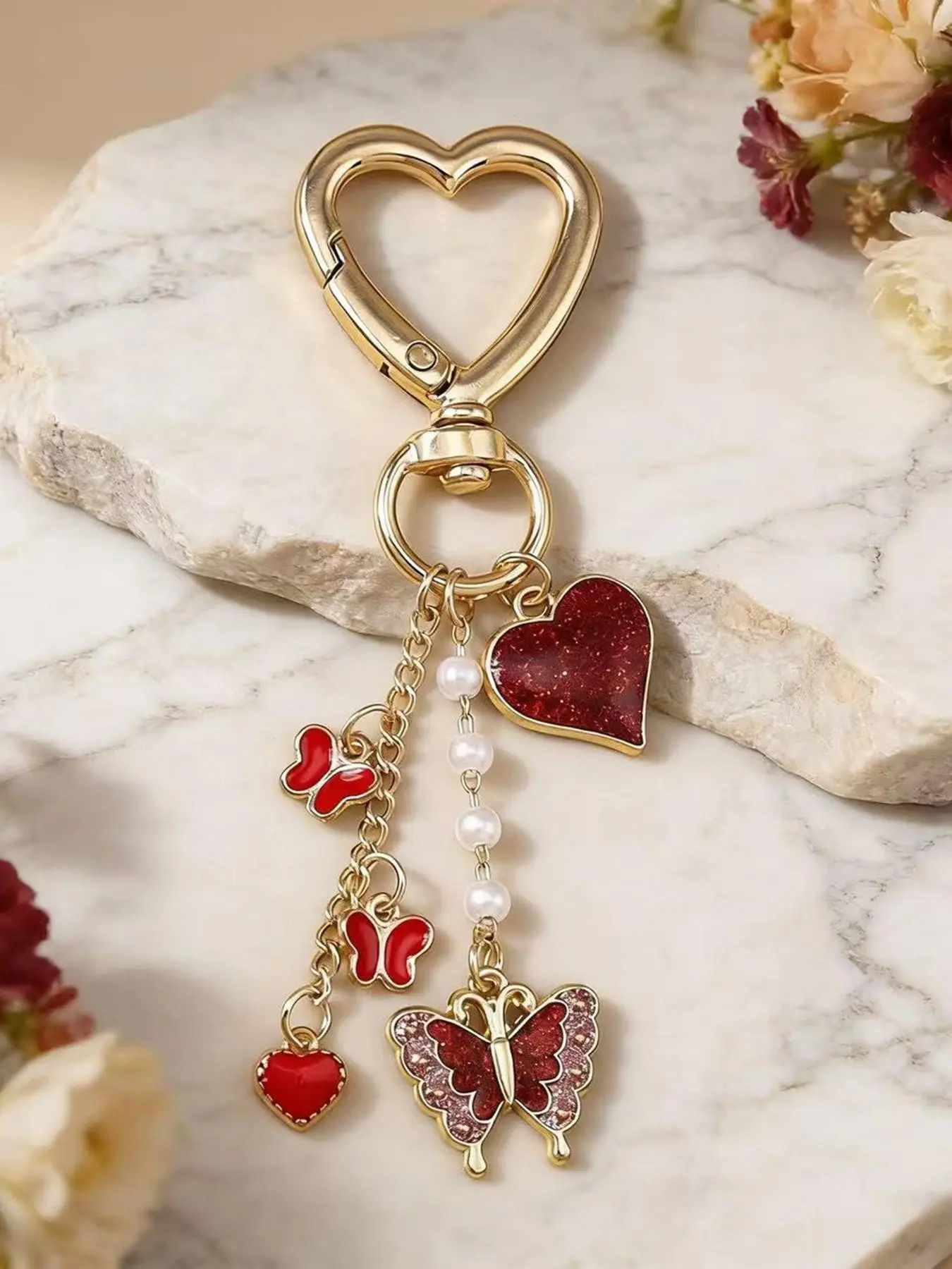Light luxury style, exquisite retro butterfly heart decoration, three-dimensional butterfly+pearl/heart decoration, heart/round/flower hanging buckle, bag accessories, Purse accessories charm, can be used as bag hanging and keychain