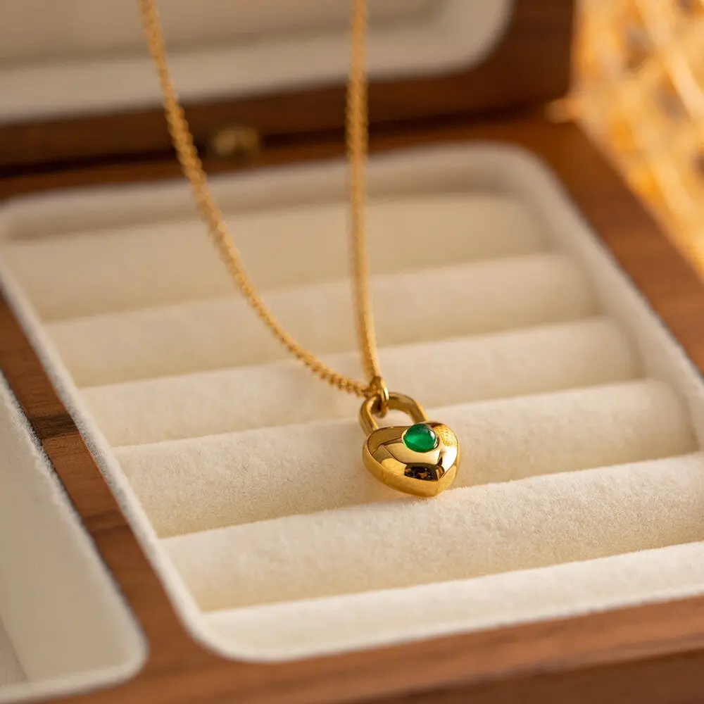 18K Gold Plated Stainless Steel Green Agate Heart Padlock Pendant Necklace