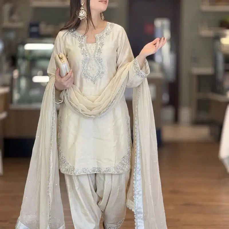 Premium high-quality Farsi sut  Launchaing New & Désigner Party Wear Look Pur Glass Satin Top & Farshi Plazo With Dupatta set