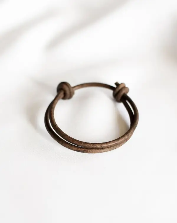 Leather Bracelets Unisex Gifts Couple Bracelets Thin leather Bracelet