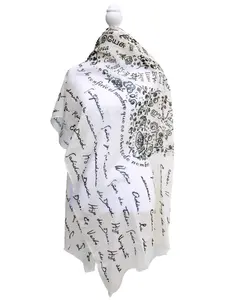 The Jesus' Names Bible Verse Scarf - Christian Bible Verse Shawl - Philippians 2:9 Prayer Scarf (En español)