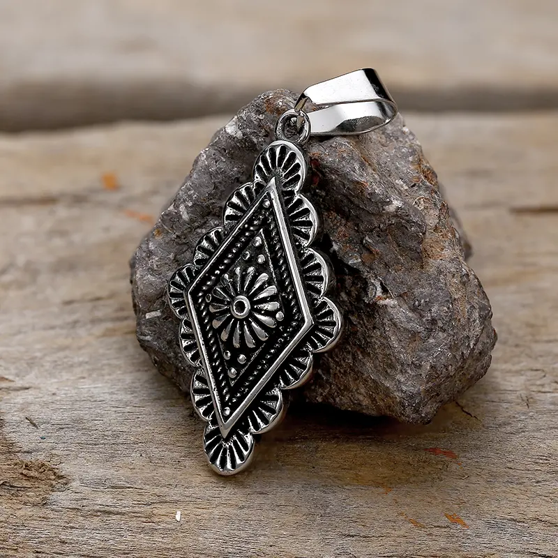 GTHIC Vintage Geometric Boho Stainless Steel Necklace - Unique Design Jewelry Accessory for Men, Daily Wear Fashion Piece, Boho Necklace