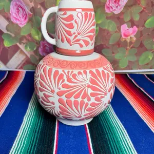 Botellón Relieve (Cielito Lindo) 3.5lt color rosa