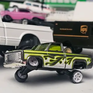 LOWRIDER BASE 83 Silverado Hot Wheels- 5 Pack