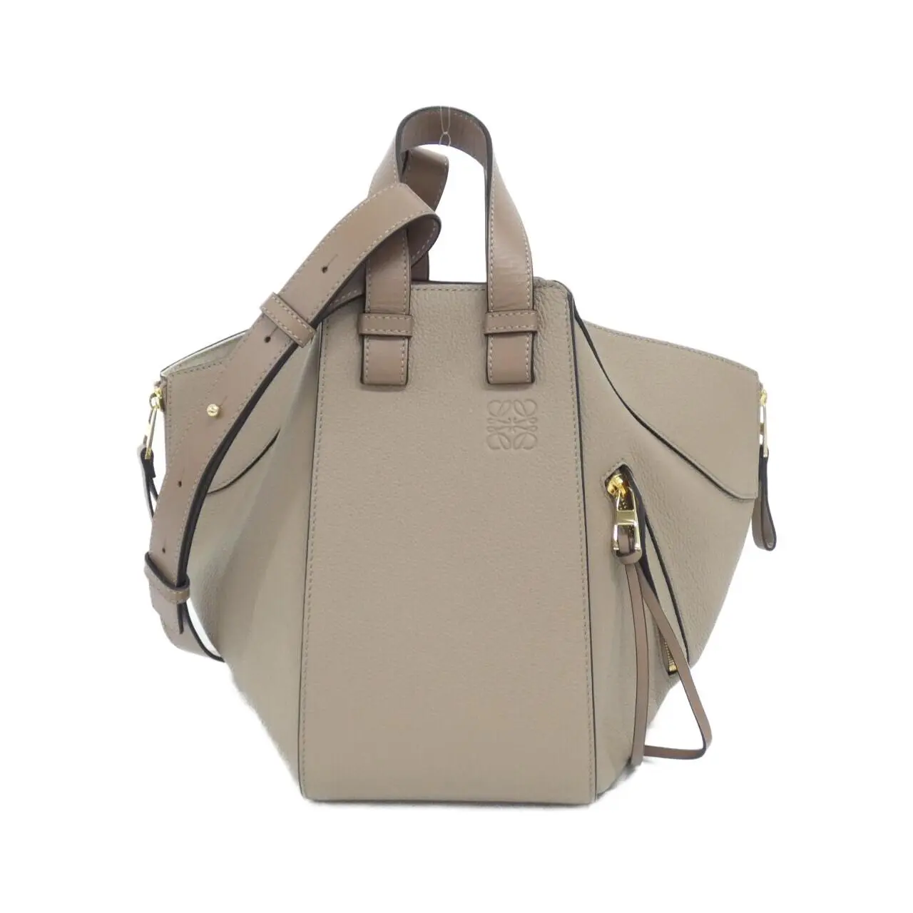 Pre-owned Loewe Calfskin Shoulder Bags Hammock Compact Calf Shoulder Bag
