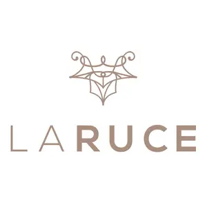 Laruce Beauty shop logo