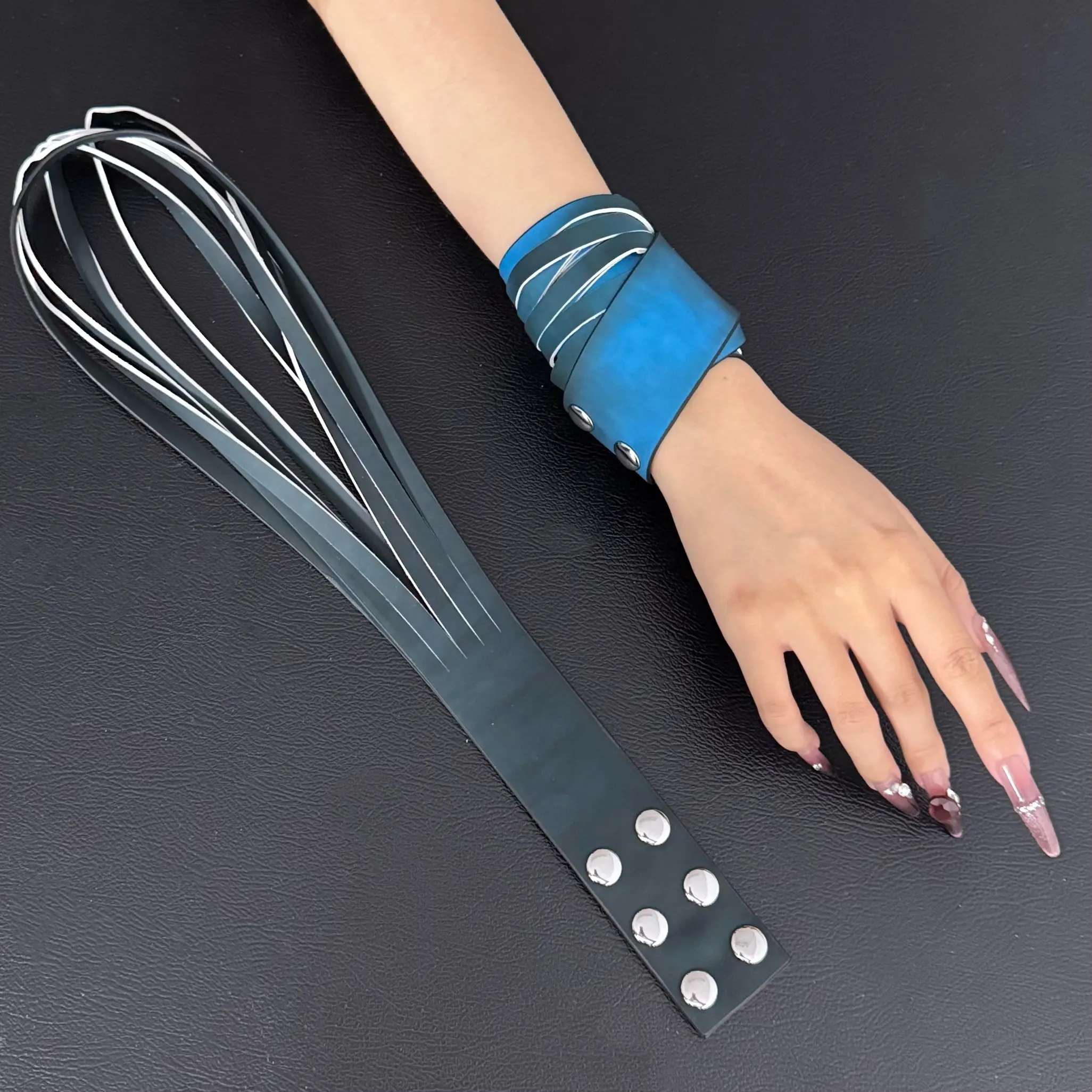 ThatDripTho Unisex Genuine Leather Wrap Bracelet with Heat-Reactive Colors for Women & Men
