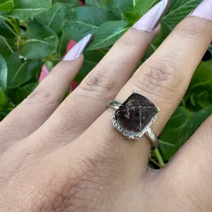 Adjustable Garden Quartz Ring for Women - Fashion Accessory