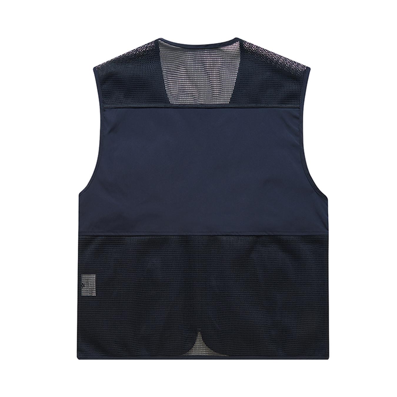 Versatile Mesh-Lined Utility Vest for Men Durable Quick-Drying Ideal for Outdoor Activities Menswear Tops
