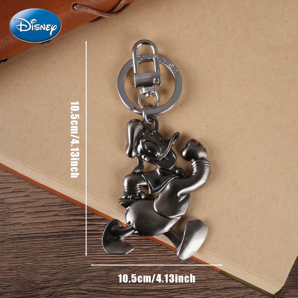 1PC Disney Keychain Officially Licensed Collectible Cute Animal Anime Mickey Daisy Duck Donald Duck Goofy Minnie Keyring Backpack Decoration Car key Pendant Desk Ornament Anti-Rust Exquisite Alloy Enamel Gift