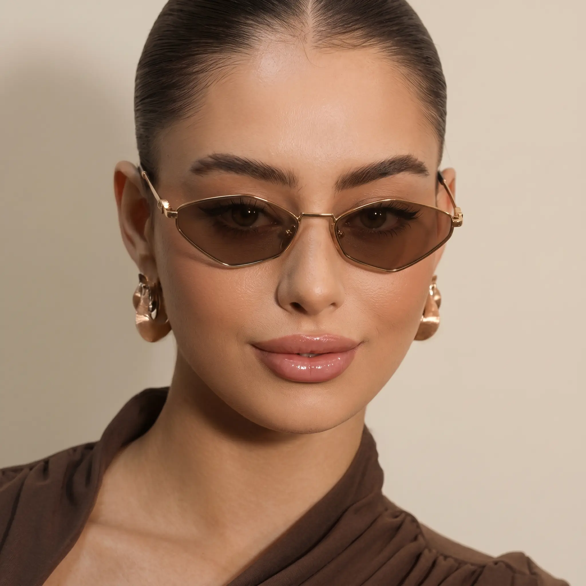 Women's Fashion Metal Rhombic Frame Sunglasses, Personalized European Street Style, Summer Beach Accessory, Vintage Geometric Frames, Trendy Vintage Sunglasses, Casual Sunglasses