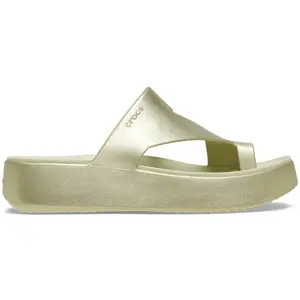 Crocs Women's Getaway Metallic Toe Loop Platform Sandals Crocs Women's Getaway Metallic Toe Loop Platform Sandals