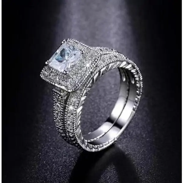 PrettyTrinket  Vintage Princess Cut Bridal Ring Set for Women, Classic 2-Piece Set with Sparkling Simulated Gems, Perfect for Daily Wear, Wedding Ring Sets