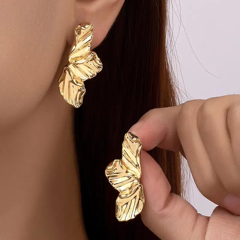Texture Metal Flower Design Fashion Drop Dangle Earrings, Irregular Earrings, Elegant Minimalist Earrings, Statement Earrings, Striking Trendy Jewelry for Women Party, Daily Clothing Decor, Perfect for Gift, Earrings Dangling