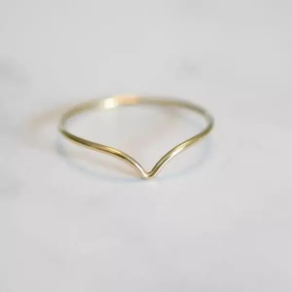 14k Gold Thin Ring Chevron. Stackable, Minimalistic. SIZE: 5, 6, 7 and 8