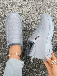 Velvet warm cotton shoes, slip resistant soft soled casual shoes, comfortable and versatile shoes Walking Shoes Footwear