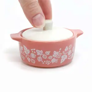 Pyrex-Inspired Gooseberry Casserole Ceramic Trinket Box Pyrex-Inspired Gooseberry Casserole Ceramic Trinket Box