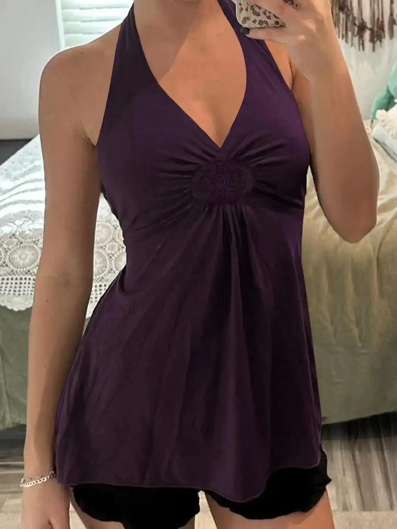 Plain Halter Neck Sleeveless Tank Top, Casual Chic Feminine Design for Daily Wear, All Seasons Ladies Clothing, Modern Cut Sophisticated Simplicity Clean Aesthetic Elevated Basic Refined Detail