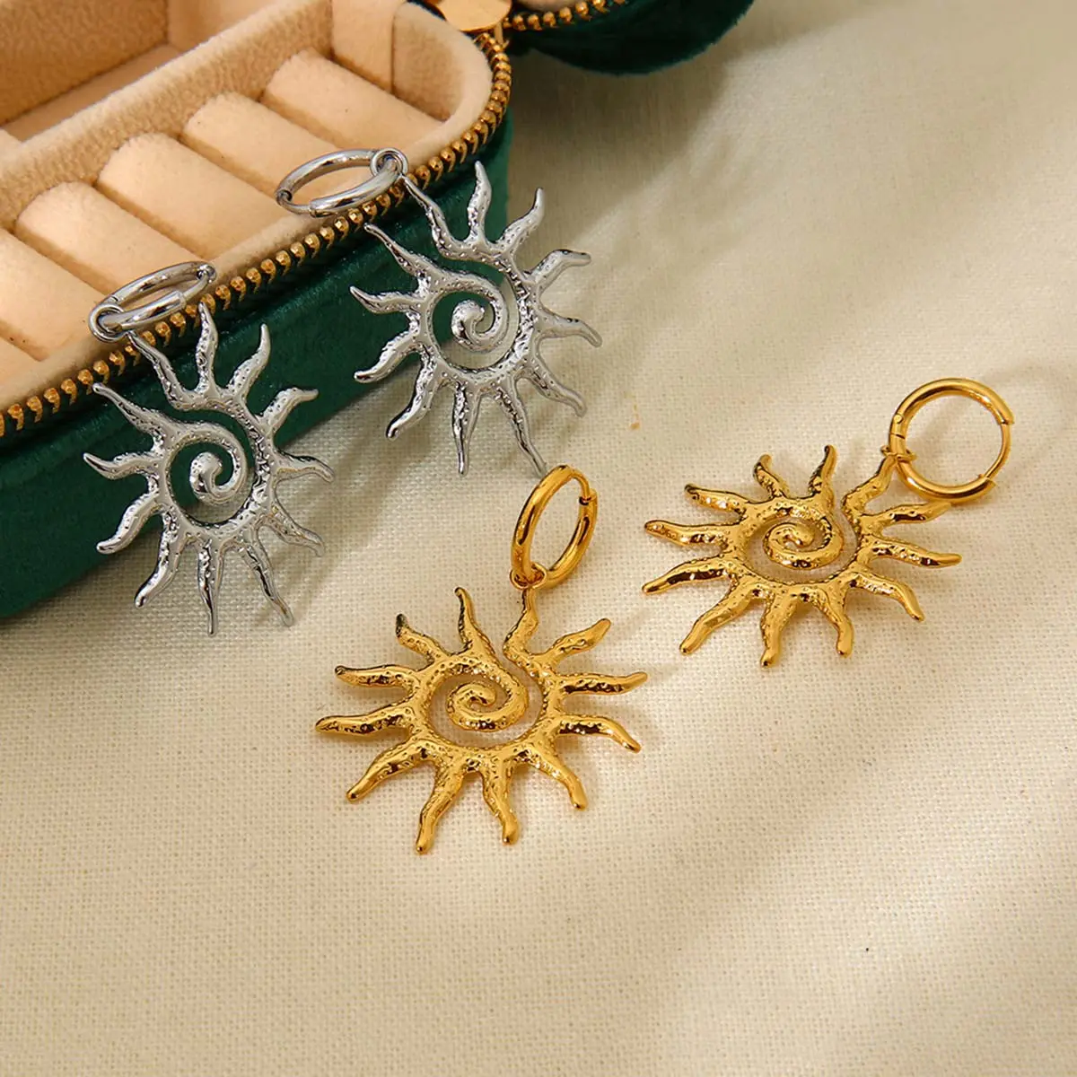 Sun symbol earrings sunflower earrings women's jewelry daily matching Sun symbol earrings sunflower earrings women's jewelry daily matching
