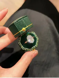 3CT Oval Cut Zirconia Ring, Elegant Engagement Ring for Women, Fashion Jewelry for Party, Daily Clothing Decor, Trendy All-match & Exquisite Jewelry for Birthday Gift, Cubic Zirconia Rings