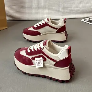Women's dad shoes are fashionable and versatile.Thick-soled height-enhancing casual sports shoes with comfortable and breathable mesh design and wear-resistant soles.Walking shoes are suitable for all seasons.