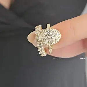 Maxine 4.0ct Oval Cut Engagement Ring Set,Bridal Ring Set,5A Cubic Zirconia Women's Ring Jewelry,Wedding Ring Set for Daily,Travel,Proposal