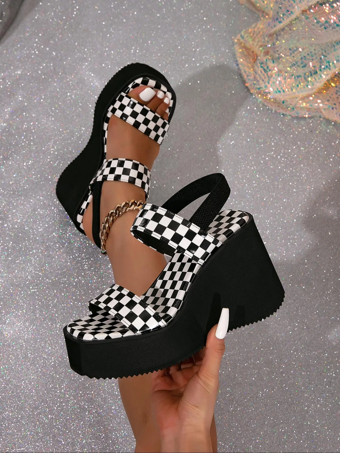 Women's Checked Pattern High Heel Platform Chunky Heels Sandals, Trendy Stylish Slip-On Wedge Sandals, Chic Versatile Party Footwear for Daily Wear