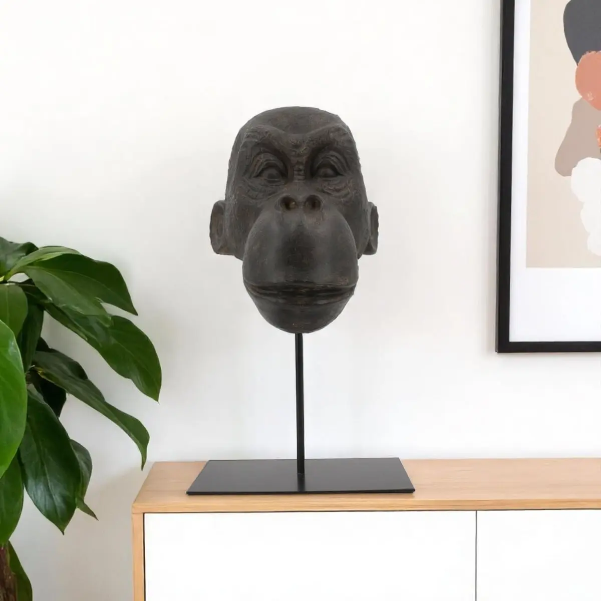 Brown Resin Gorilla Face Tabletop Sculpture - 360 Stand, 16x11x8in Mounted Modern Animal Sculpture, Decorative Art for Living Room, Ideal Home Decor Gift for Mother's Day